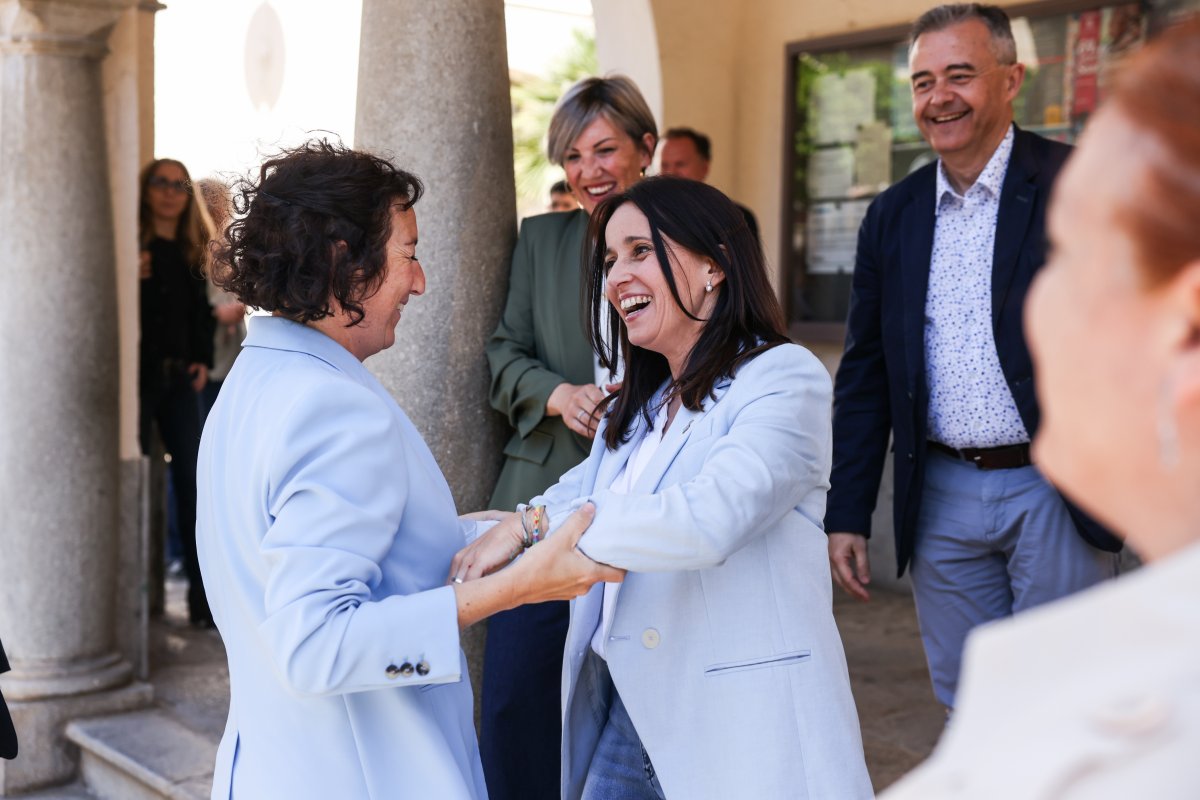 Pineda de Mar rep la visita de la Consellera d’Economia i Finances de la Generalitat, Alícia Romero 