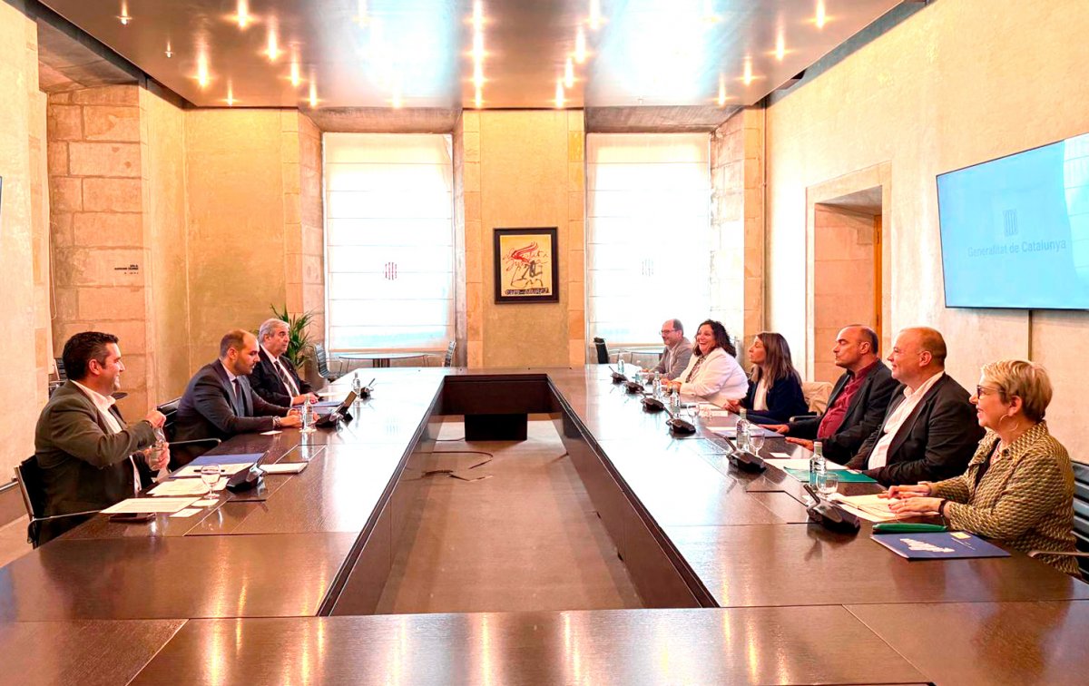 L’ACM es reuneix amb el departament de Presidència per trobar un model estable i just que resolgui el finançament dels consells comarcals