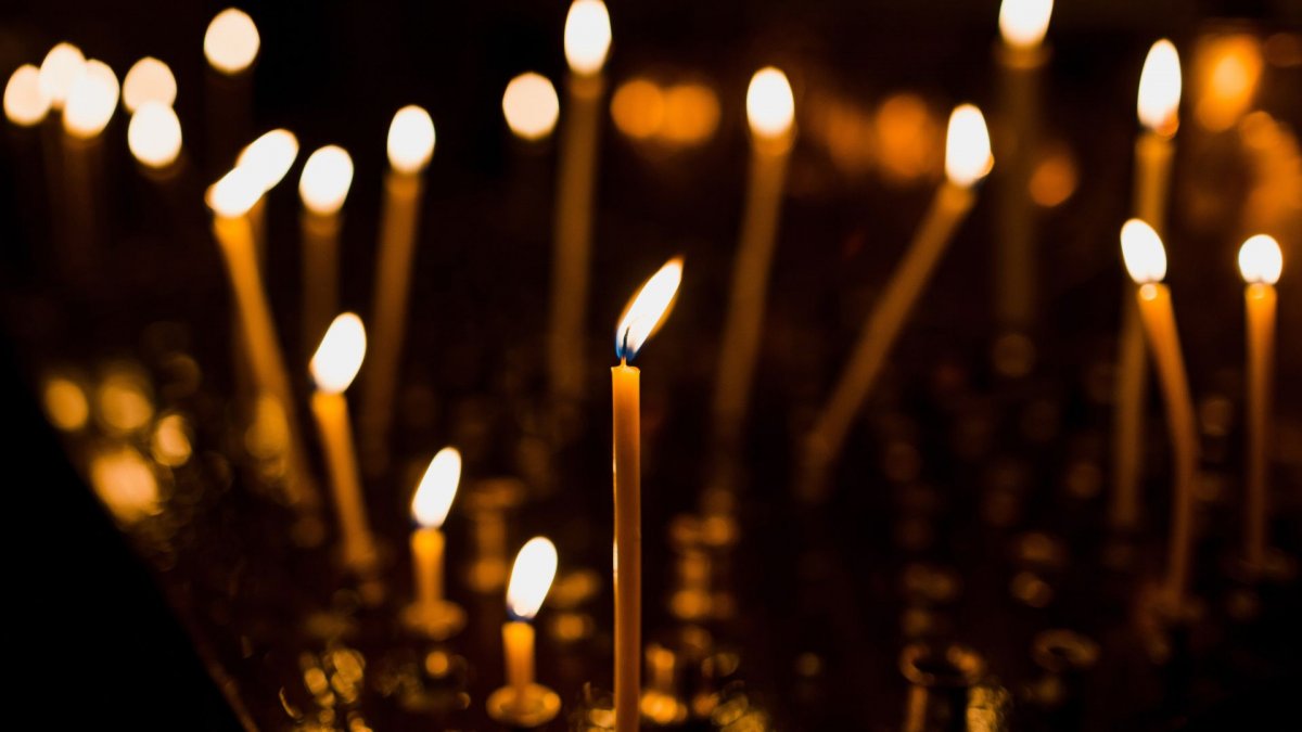 La Nit de la Candela tornarà a il·luminar amb espelmes el nucli antic d’Ordino amb una delicada programació artística.