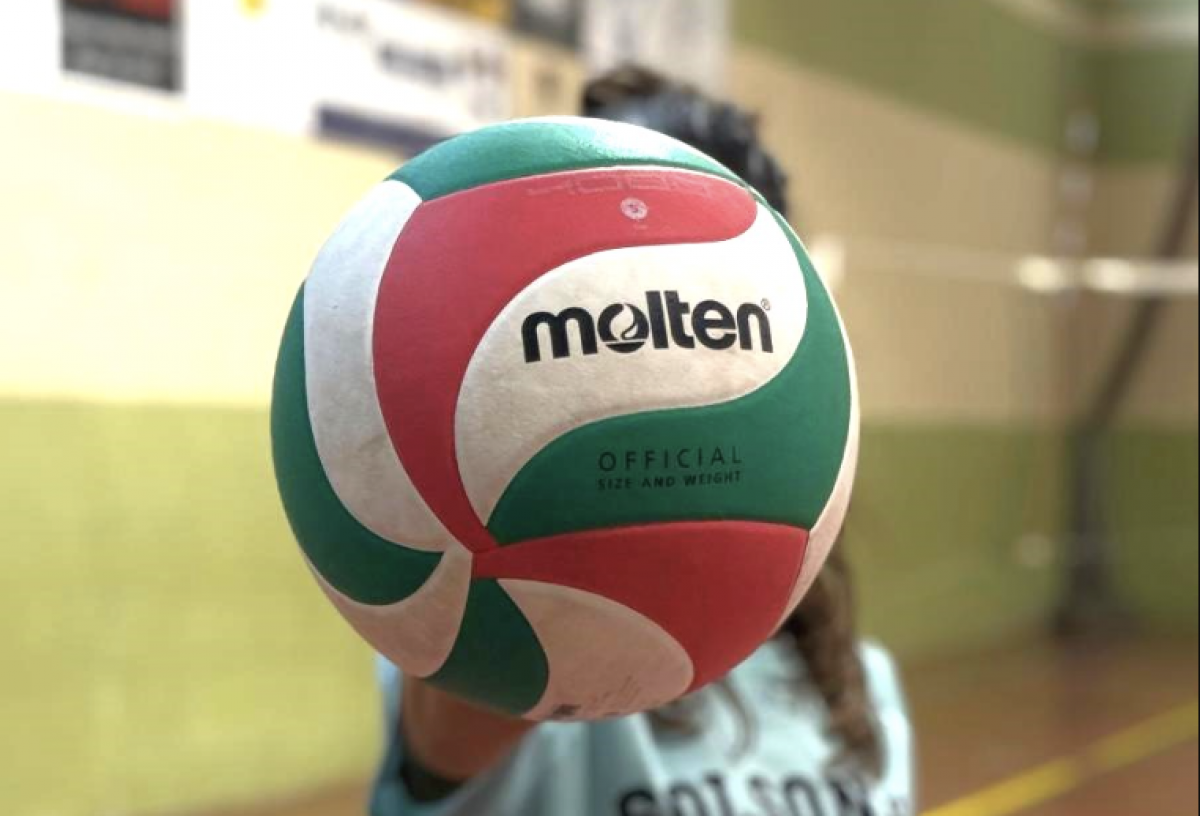 Solsona ofereix un tast de vòlei a l’alumnat de primària