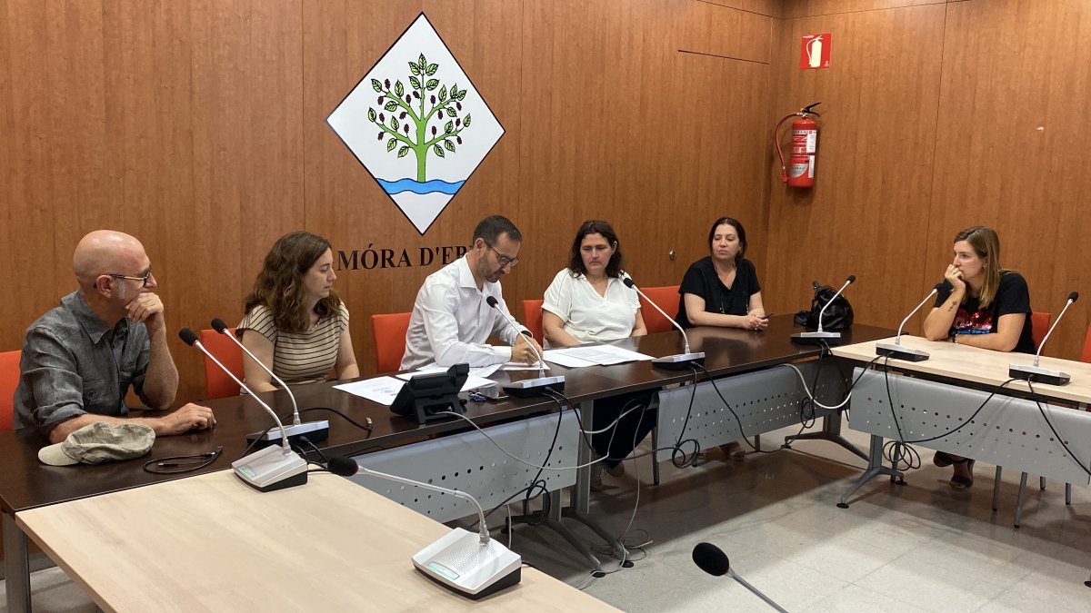 L’Ajuntament de Móra d’Ebre orienta els ajuts a les famílies per l’adquisició de llibres de text per tal d’afavorir també als llibreters locals