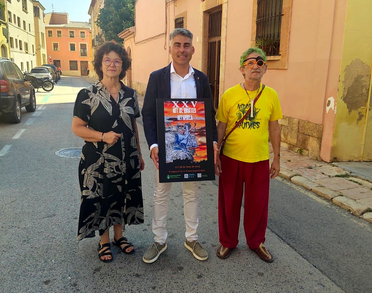 Altafulla dona el tret de sortida a la 25a Nit de Bruixes amb nous espais, més activitats i una gran afluència de parades