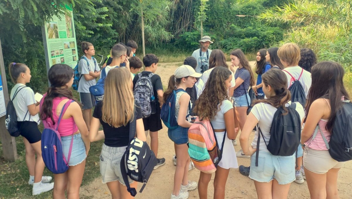 250 escolars de Blanes han descobert l'alt valor natural de l'Espai Protegit del Delta de la Tordera