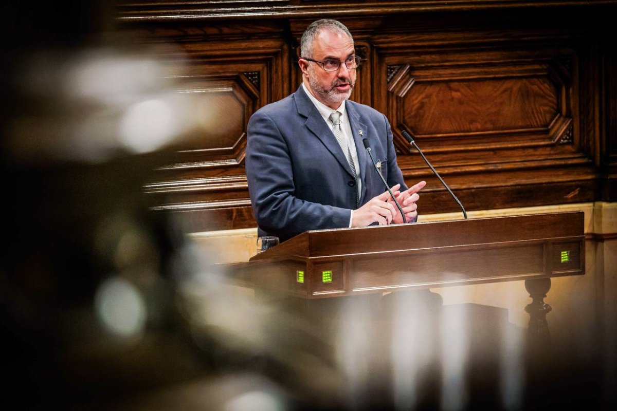 El Parlament, a proposta de Junts, avala el nou CAP de Vic a l'antic mercat municipal