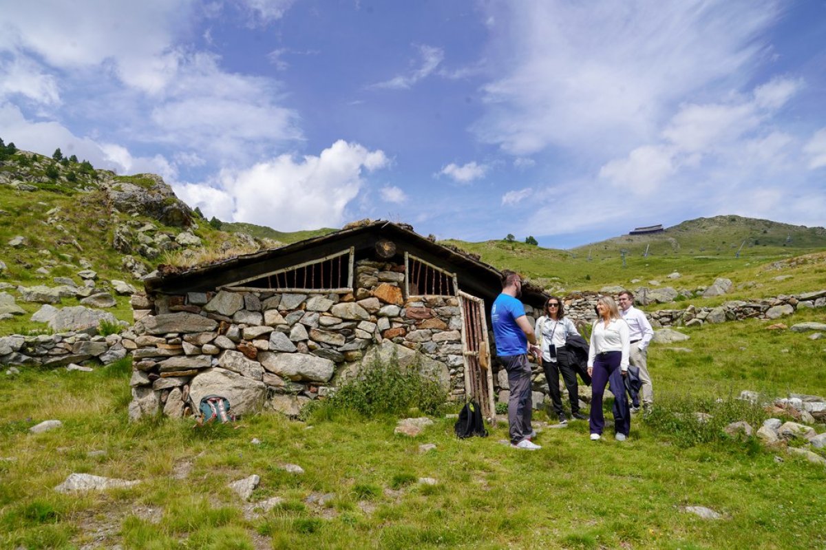 El Funicamp obre les portes a un estiu ple d’aventura amb una nova activitat de via ferrada guiada i cursos de supervivència a la natura. EnCamp