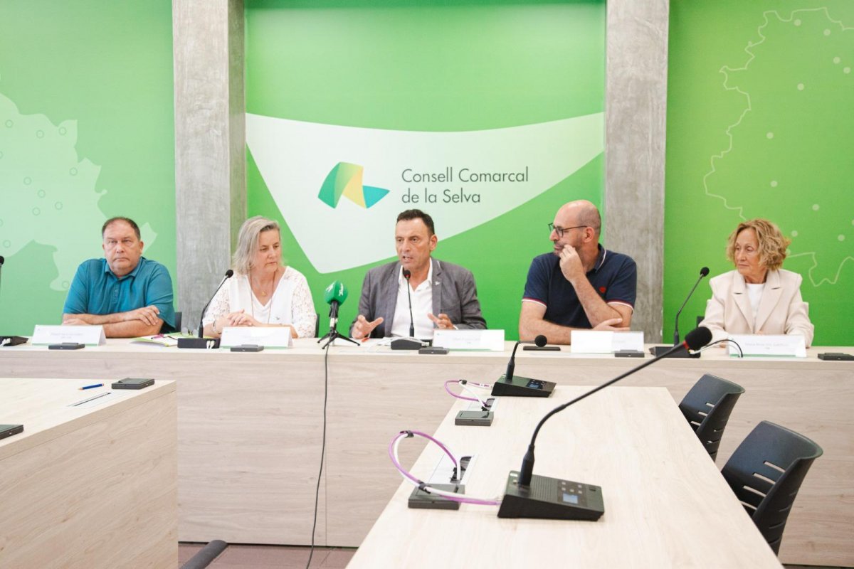  L'equip de govern del Consell Comarcal de la Selva, format per Junts, i ERC valora positivament els dos primers anys de mandat