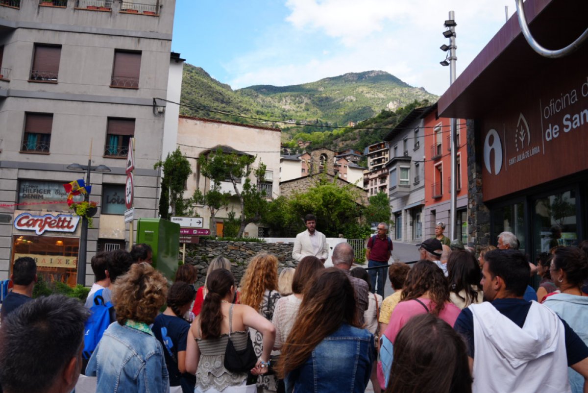El nou itinerari 'Cases i carrers de Sant Julià de Lòria'