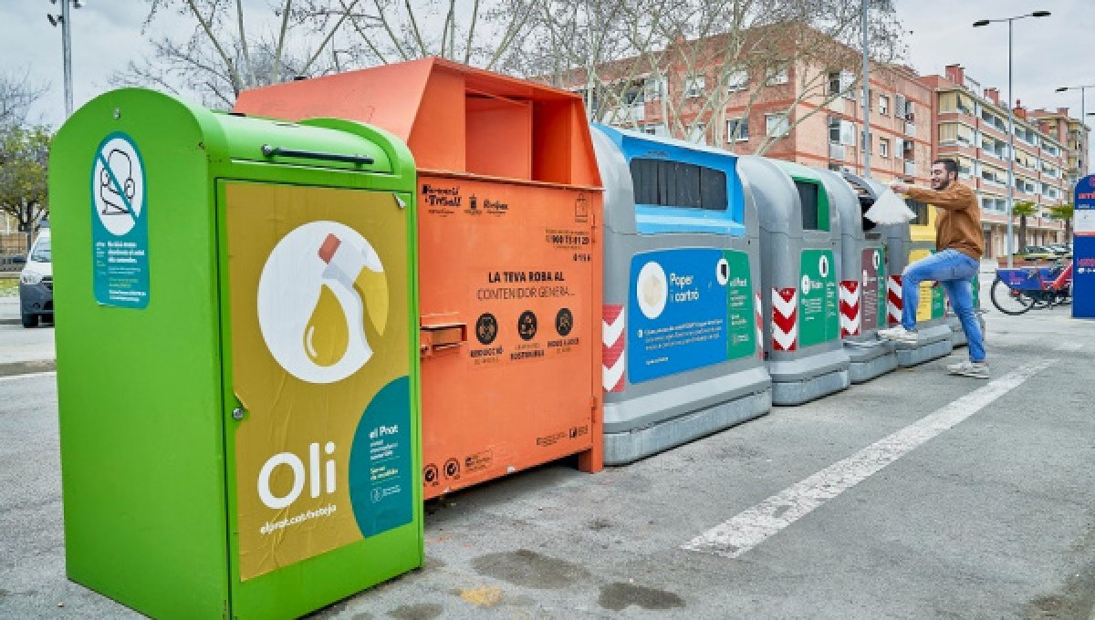 Més de 130.000 € d'estalvi a les llars del Prat gràcies als contenidors intel·ligents