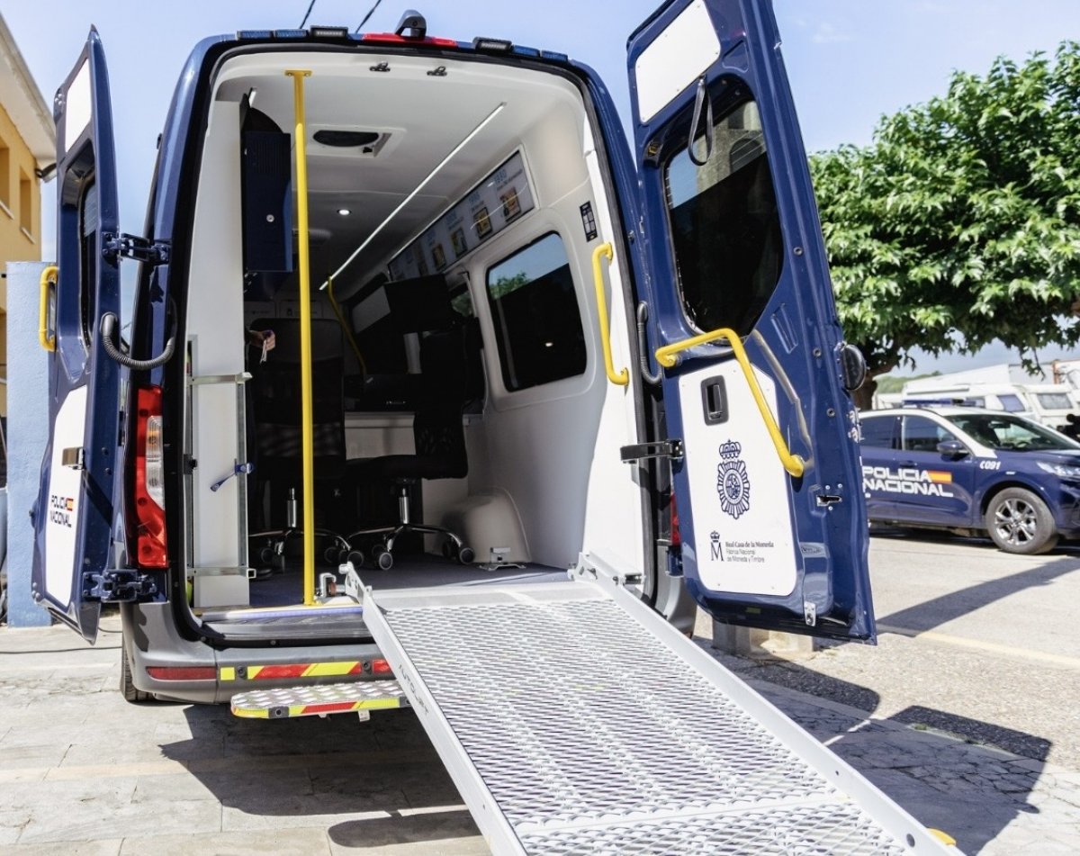 Servei mòbil de DNI i Passaport a Riells i Viabrea