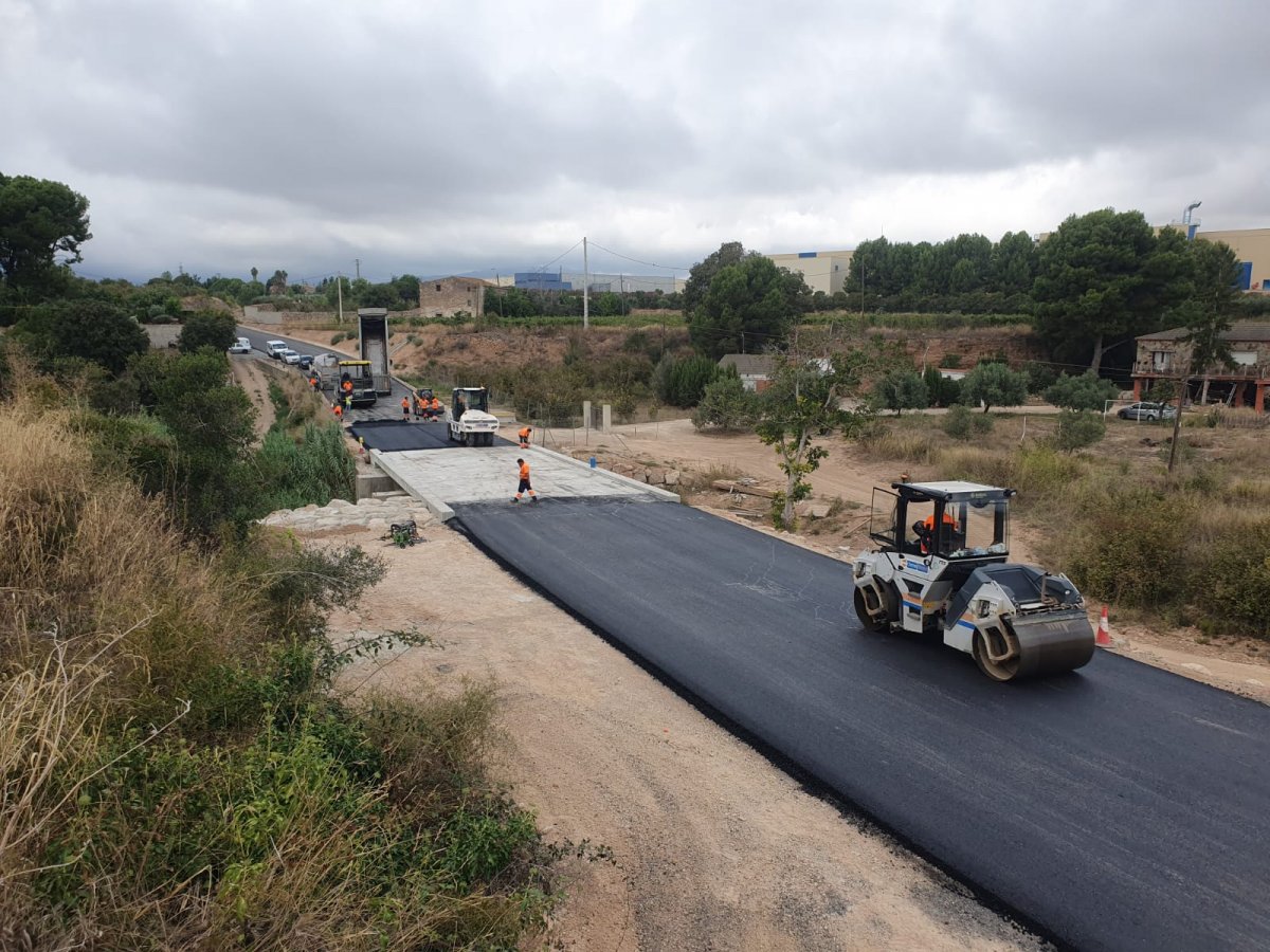 La Diputació de Tarragona ultima els treballs d'ampliació del pont sobre el Torrent del Caus en el marc de les obres de condicionament de la carretera TV-2034, de Valls a Vilabella