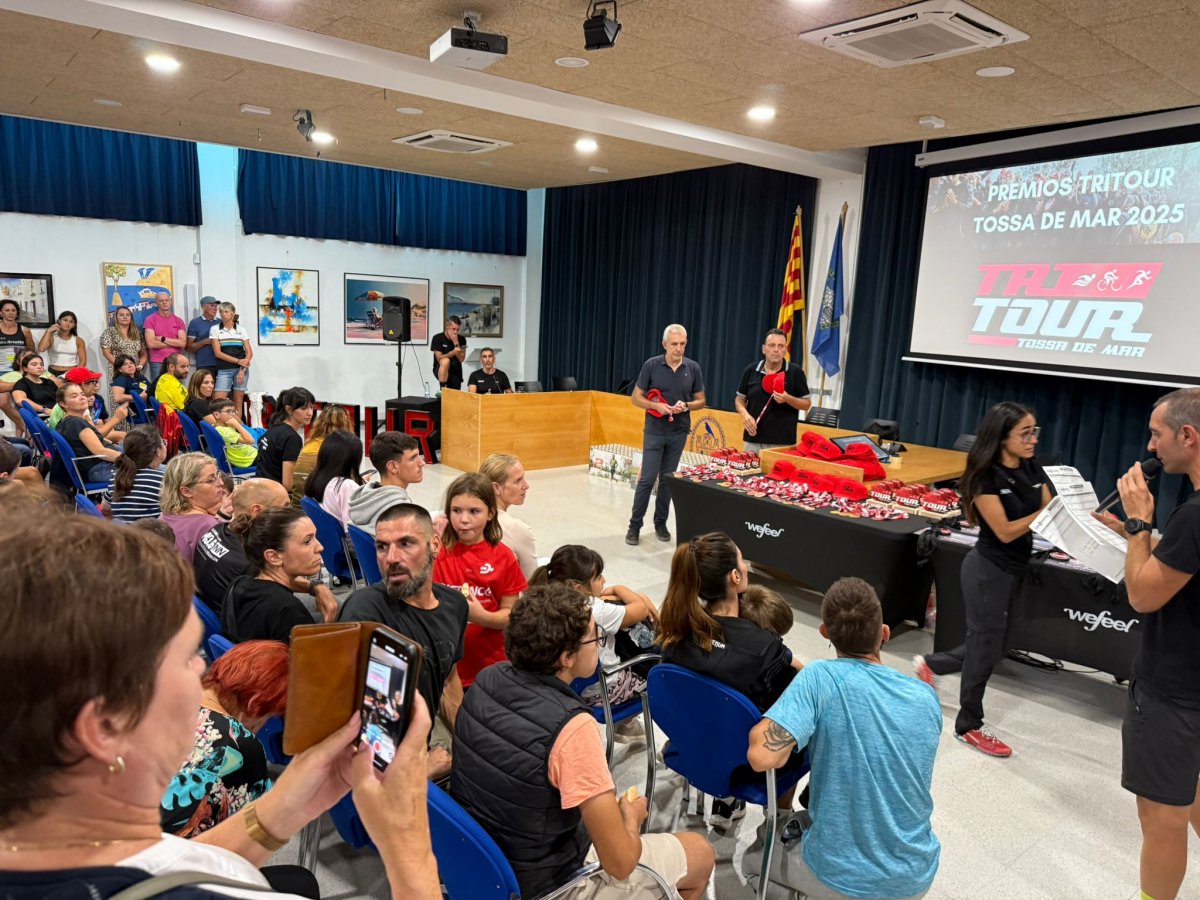  Rècord de participació a la TriTour 2025 de Tossa de Mar