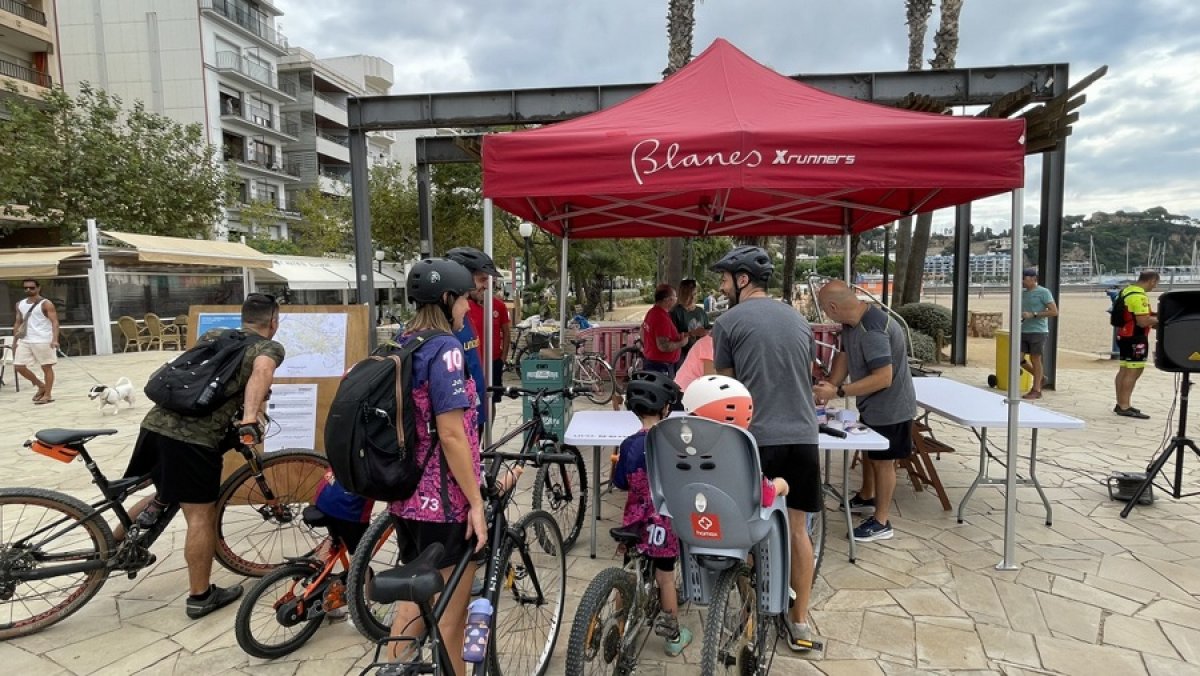 Una animada Pedalada Popular per promoure l'ús de la bicicleta culmina a Blanes la Setmana Europea de la Mobilitat