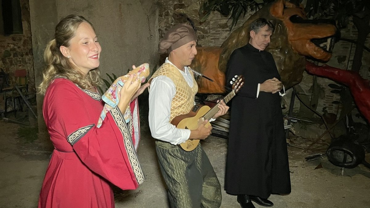 L'Ajuntament de Blanes revalida l'èxit de les visites teatralitzades a l'antic Palau Vescomtal dels Cabrera