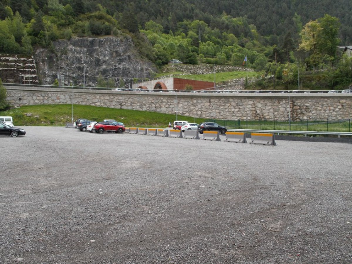 L’aparcament de Prada de Moles estarà fora de servei del 29 de setembre al 3 d’octubre per millores del ferm