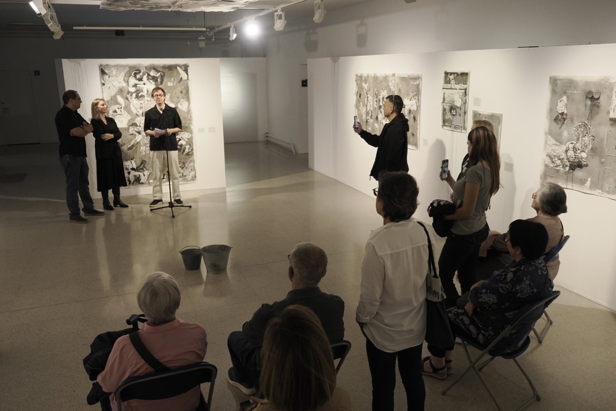  L'exposició «Filtracions», de Dmitry Sirotkin, a la Casa de Cultura de la Diputació de Girona
