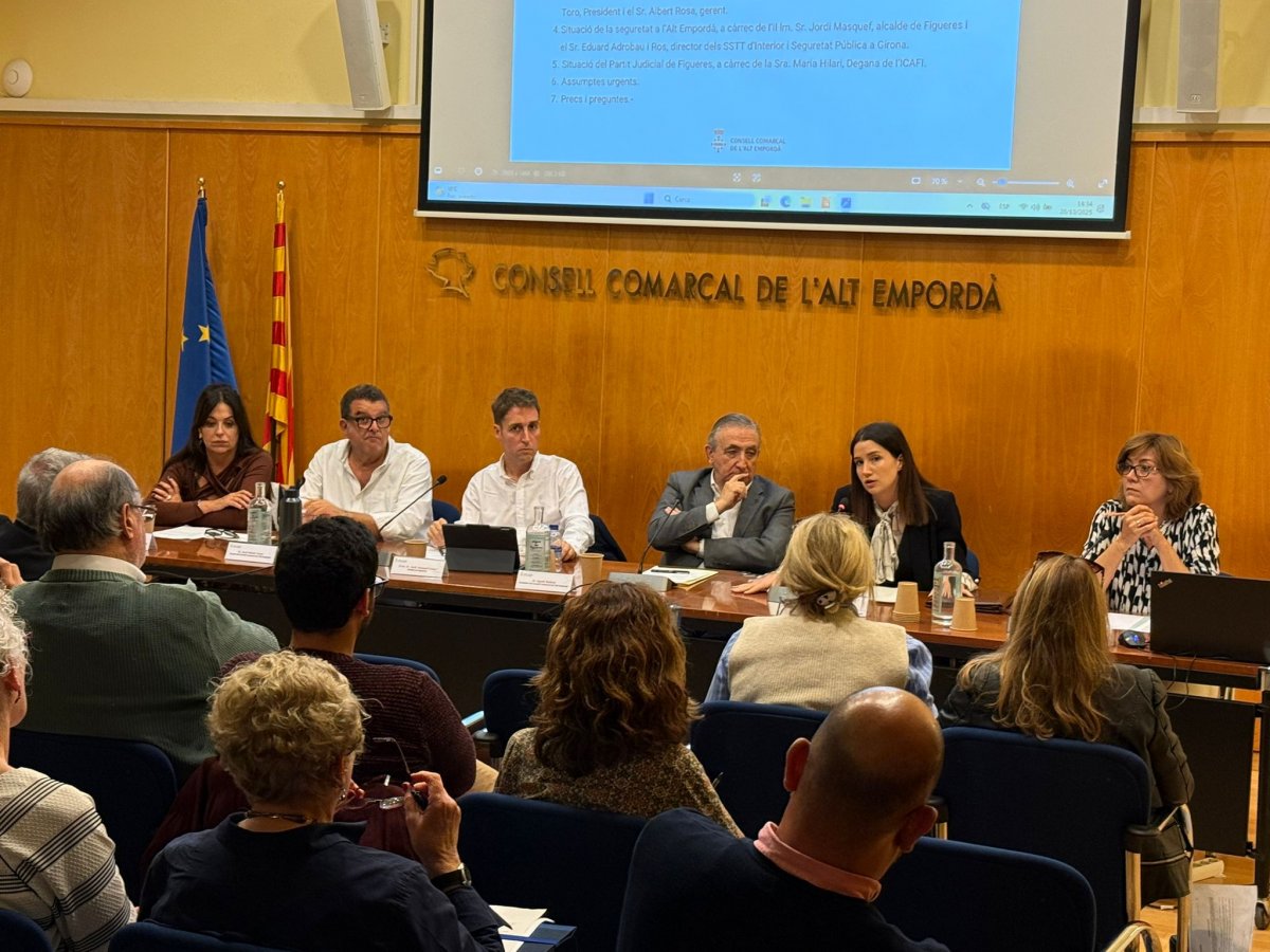 El Consell d’Alcaldies de l’Alt Empordà reclama la creació d’una segona regió policial a Girona i un nou jutjat al Partit Judicial de Figueres, per reforçar la seguretat i fer front a la multireinciència
