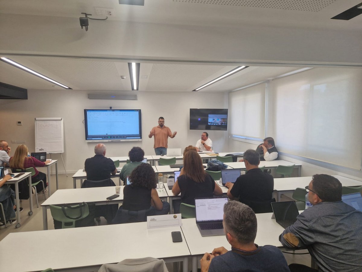 L’Ajuntament de Cunit presenta el seu projecte d’intel·ligència artificial en local