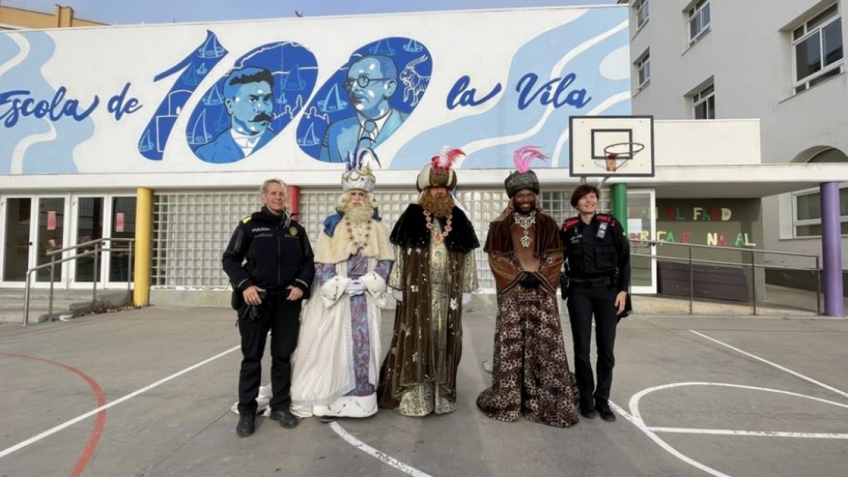 Els Reis d’Orient han visitat aquest matí residències de gent gran de Blanes