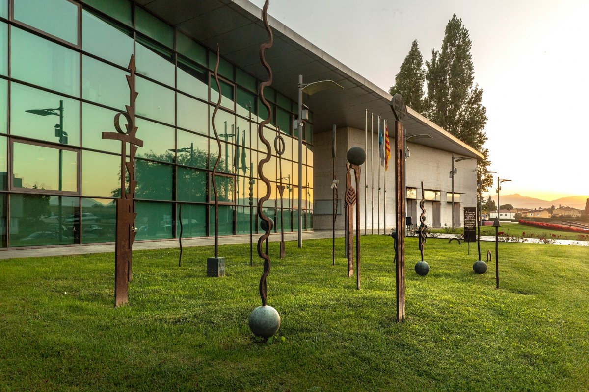 El Ple de Riudellots de la Selva aprova les ordenances fiscals per al 2026