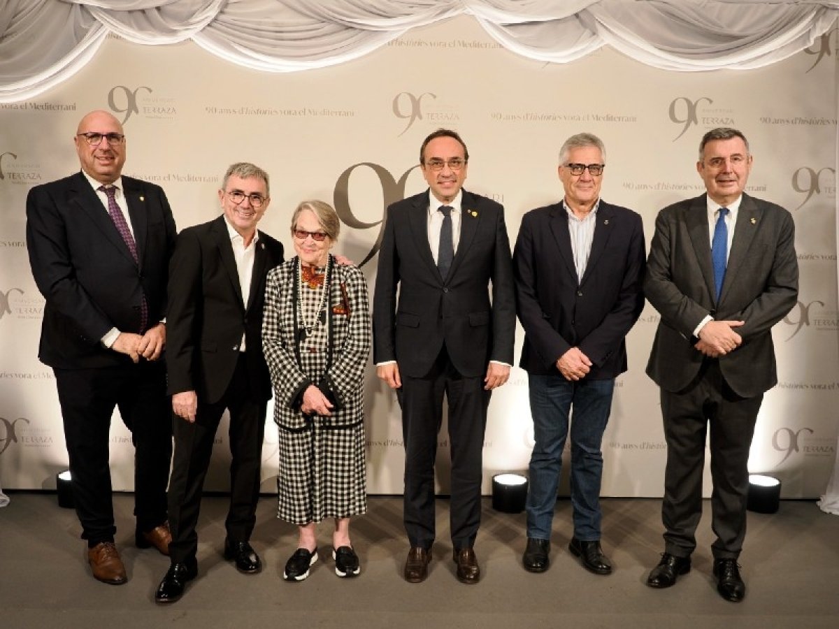 L'Hotel Terraza de Roses celebra els noranta anys d'història amb un emotiu acte institucional 