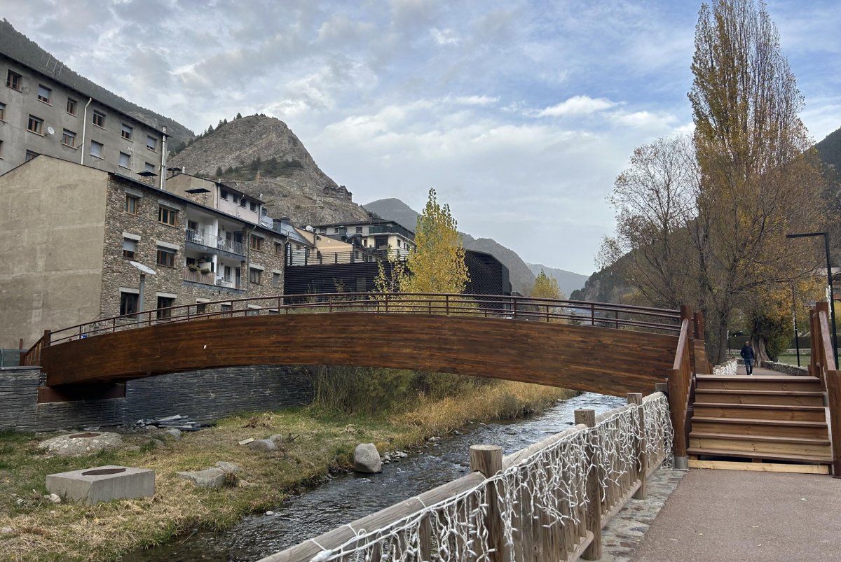 Canillo obre al públic la nova passarel·la del Prat del Riu
