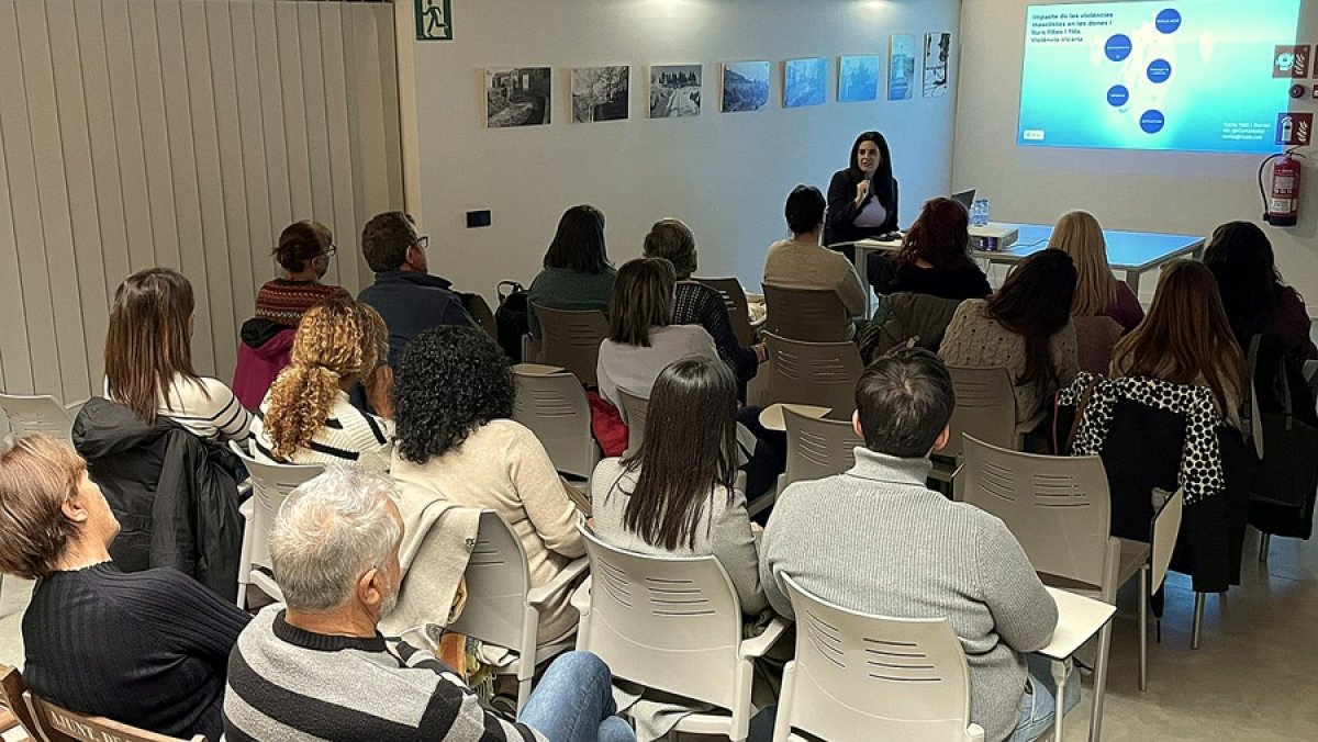 Una xerrada amb l'advocada penalista i criminòloga Carla Vall enceta els actes del 25-N del 2025 a Blanes