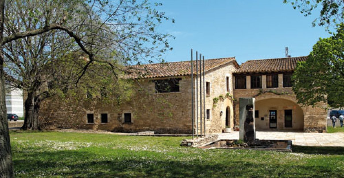 Porqueres aprova un pressupost de 6 milions d'euros per al 2026, un 18,6% més que l'any anterior