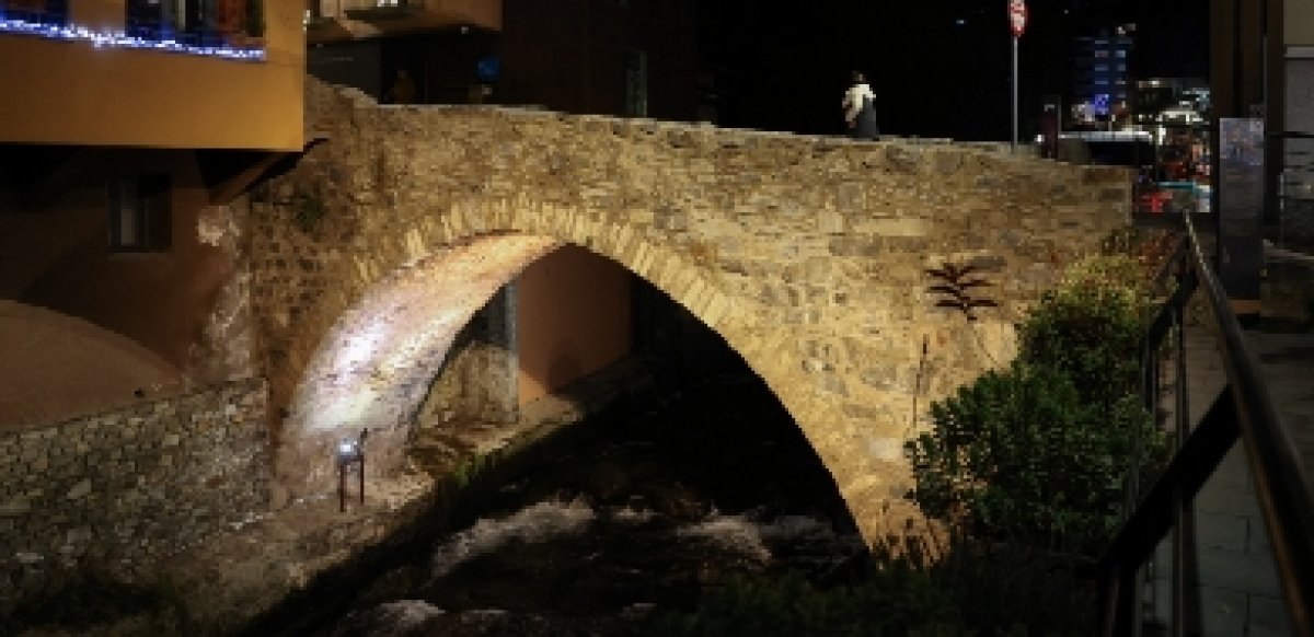 El Comú inicia la instal·lació de la il·luminació dels ponts històrics de la parròquia