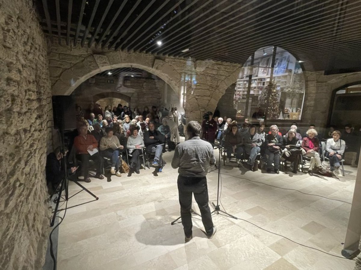 Enric Cambray, Col·lectiu Desasosiego, Lucia Fumero, Biel Duran i Anna Moliner, i Astrio entre els noms destacats de la programació cultural de Banyoles per començar el 2026