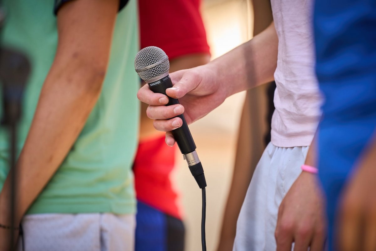 S'inicia el projecte MegafonArt al Centre Educatiu Montilivi de Girona, amb Demba Sow Banora