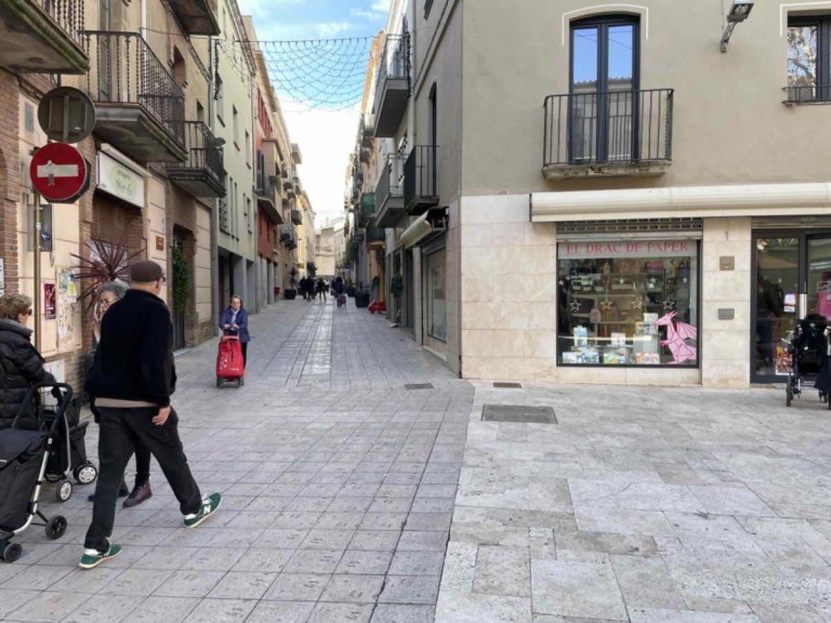 Obren 20 establiments comercials nous a Banyoles durant el 2025