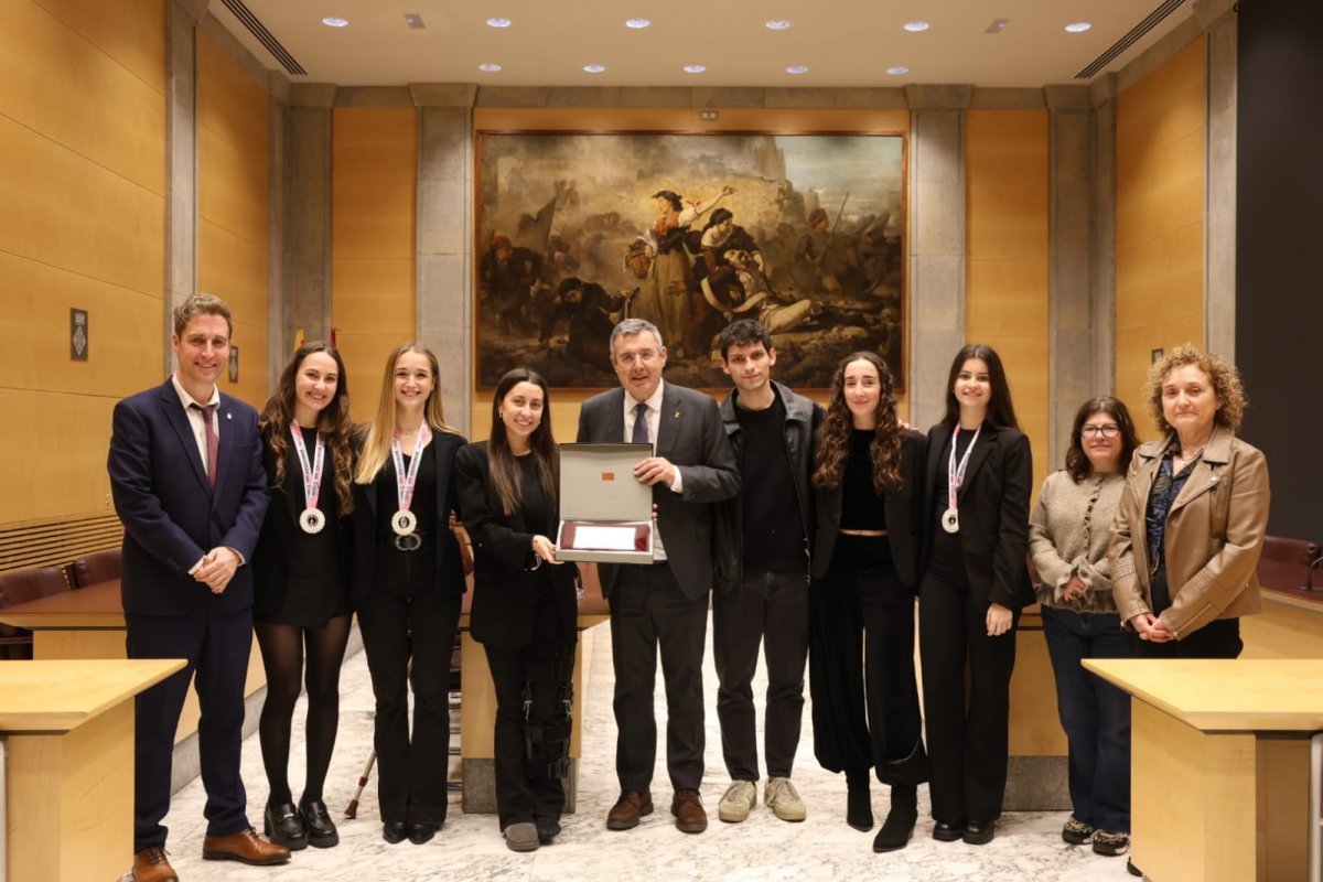  Recepció institucional al CPA Olot i el CPA Girona, campió i subcampió del món de grups de xou de patinatge