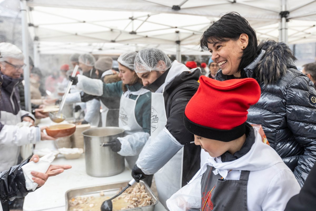 L’escudellada de Sant Antoni més participativa