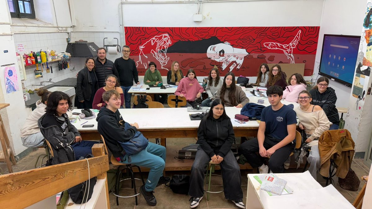 L’Ajuntament de Cassà signa un conveni amb l’Escola d’Art d’Olot per impulsar l’art mural