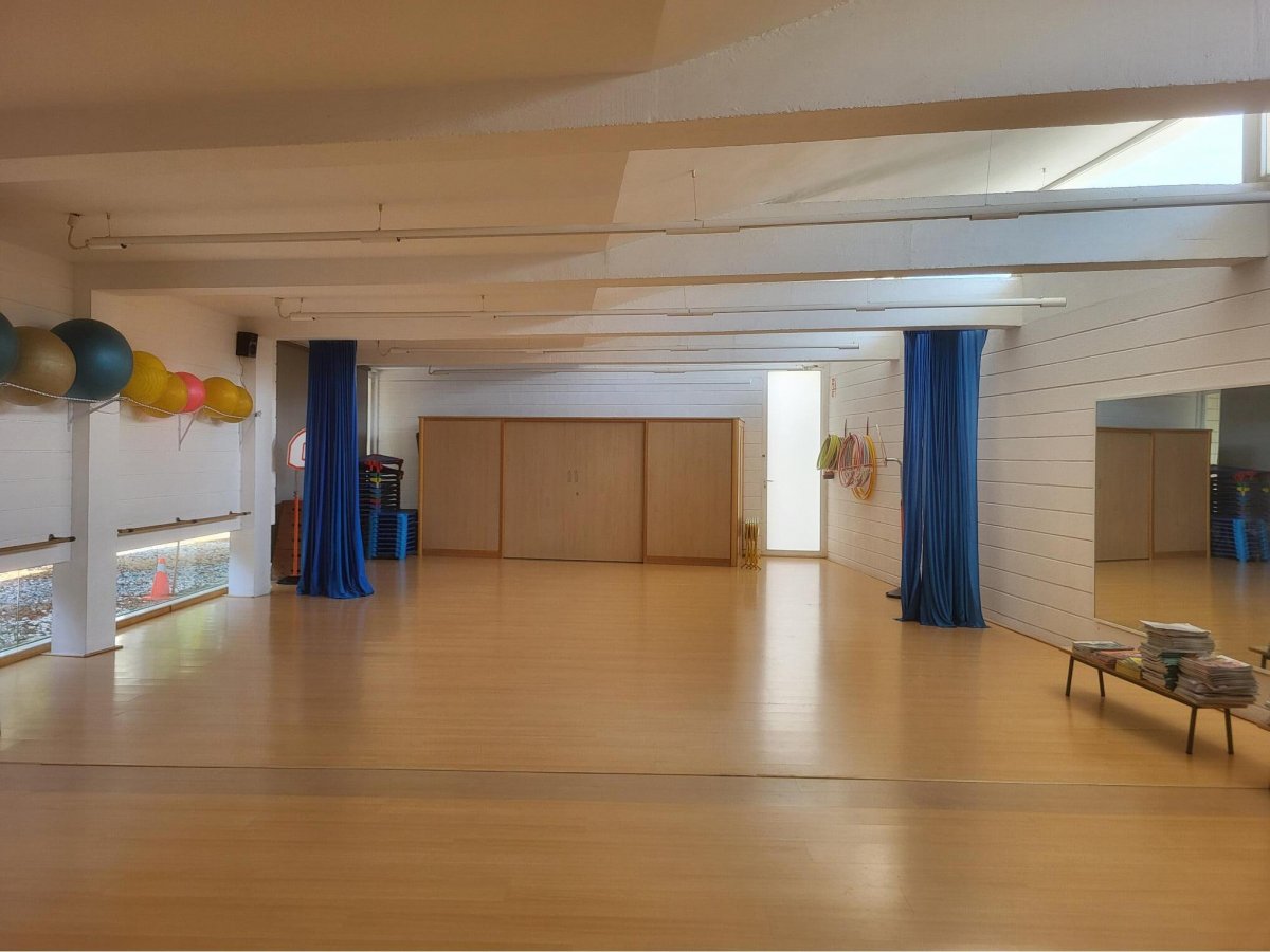 L’Ajuntament d’Altafulla aprova la reforma de les aules de psicomotricitat, música i biblioteca de l’Escola la Portalada