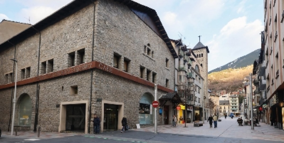 La Biblioteca Comunal d’Escaldes-Engordany gairebé duplica la participació d’adults en les activitats proposades el 2025
