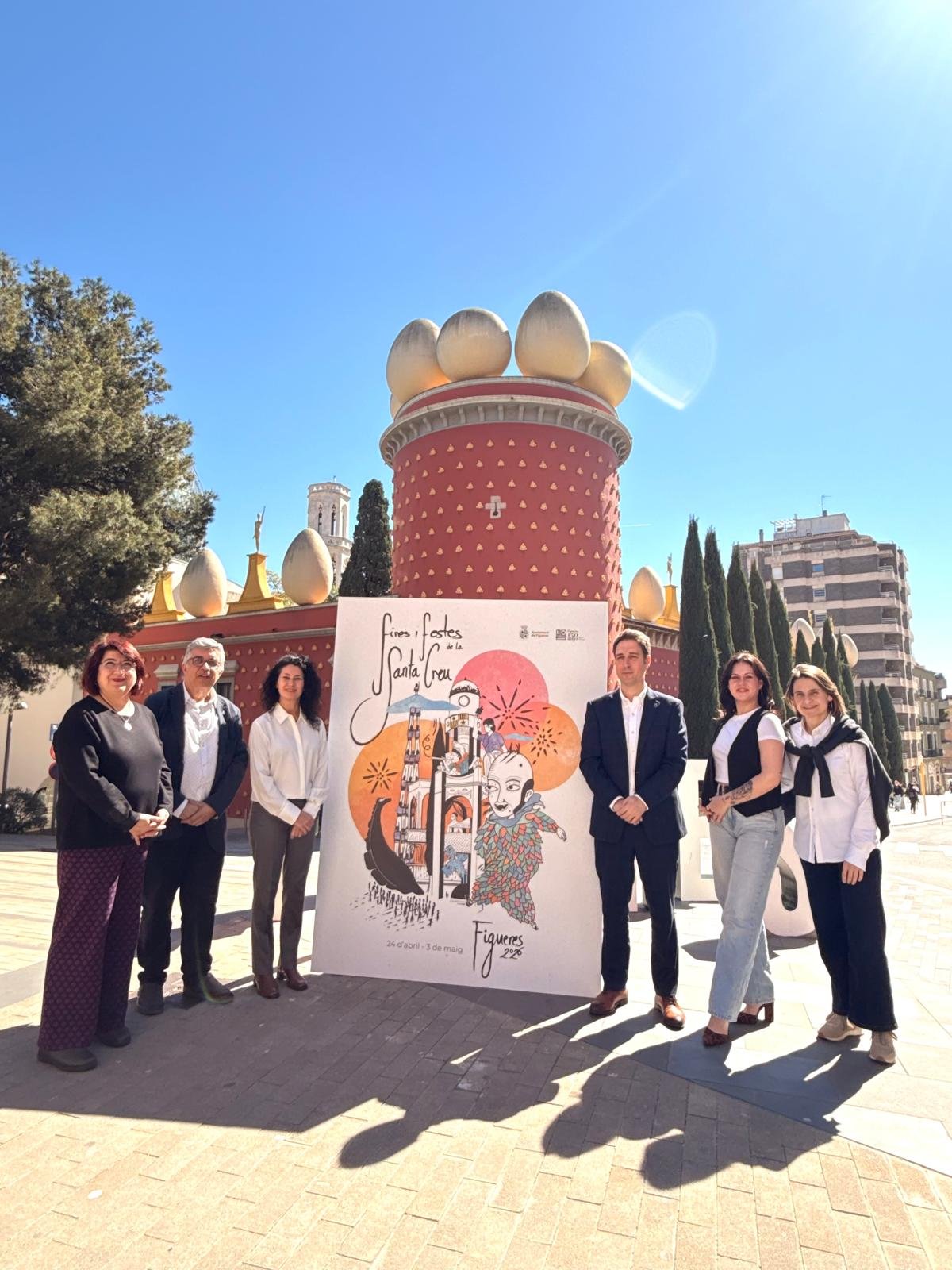 Figueres presenta el cartell de Santa Creu, obra de la dissenyadora gràfica i artista figuerenca Clàudia Cobos