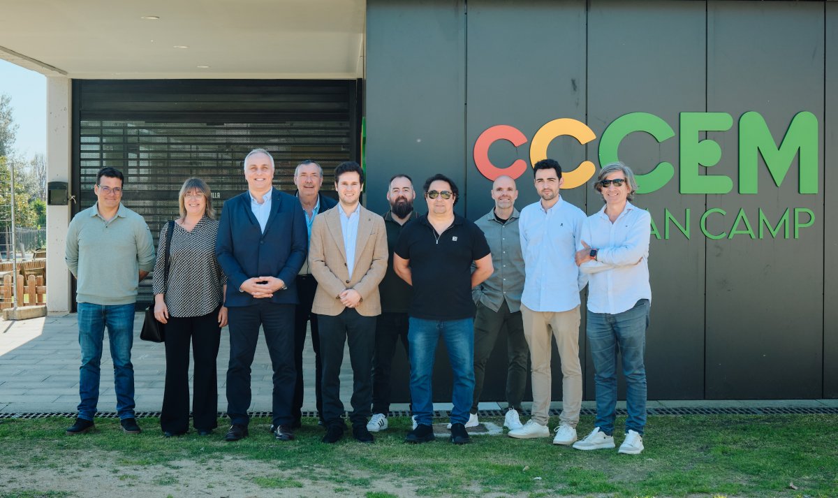 L'Ajuntament de l'Ametlla del Vallès signa el contracte de gestió del Complex Esportiu Municipal de Can Camp amb la Fundació Poblenou 1924